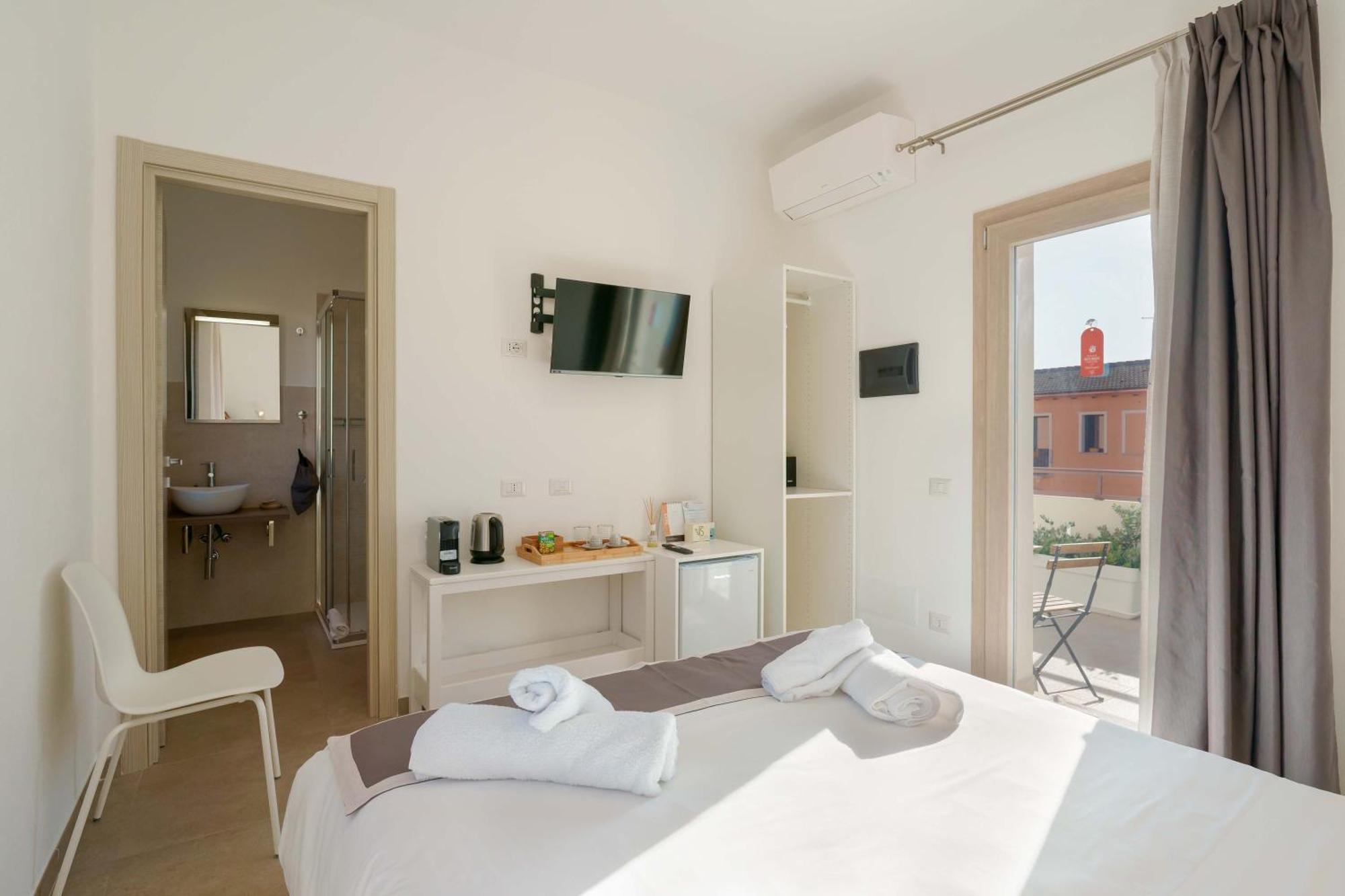 Guest House Deidda - Ts Rooms B&B San Sperate Eksteriør bilde